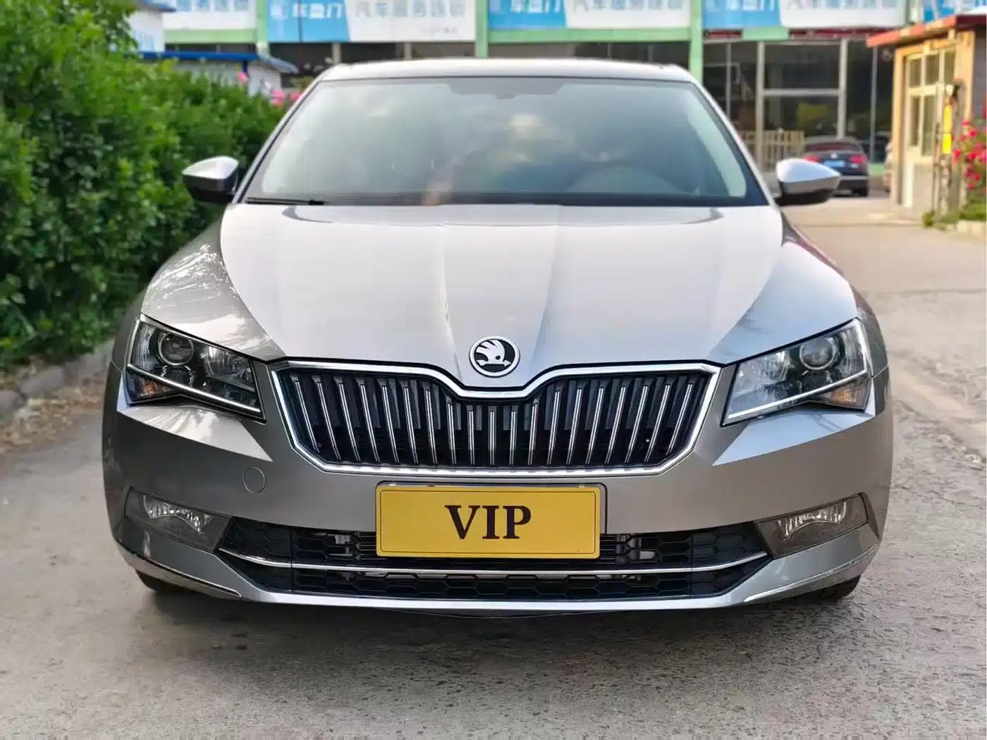 Superb 2018 TSI280 DSG Comfort Edition (National V Emission Standard) — миниатюра 2