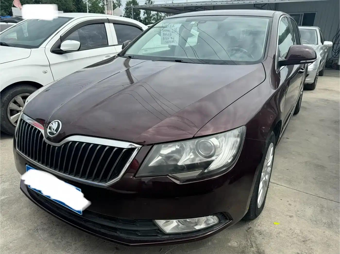 Superb 2013 1.8TSI Automatic Elite Edition — миниатюра 1