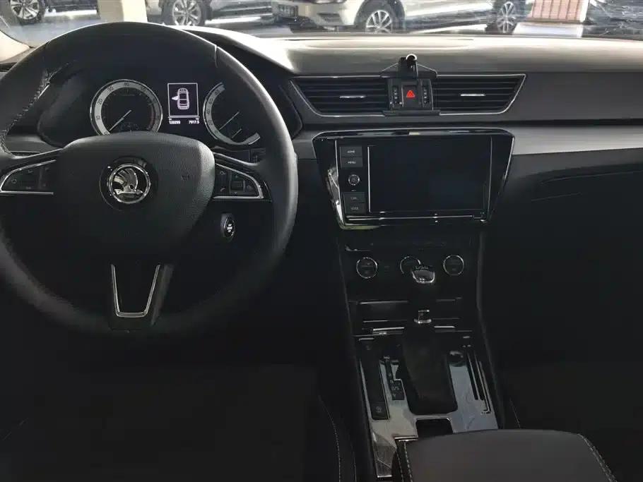 Superb 2018 TSI280 DSG Comfort Edition (National V Emission Standard) — миниатюра 12