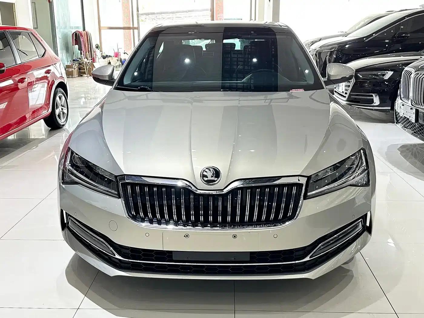 Superb 2019 TSI330 DSG Comfort Edition — миниатюра 2