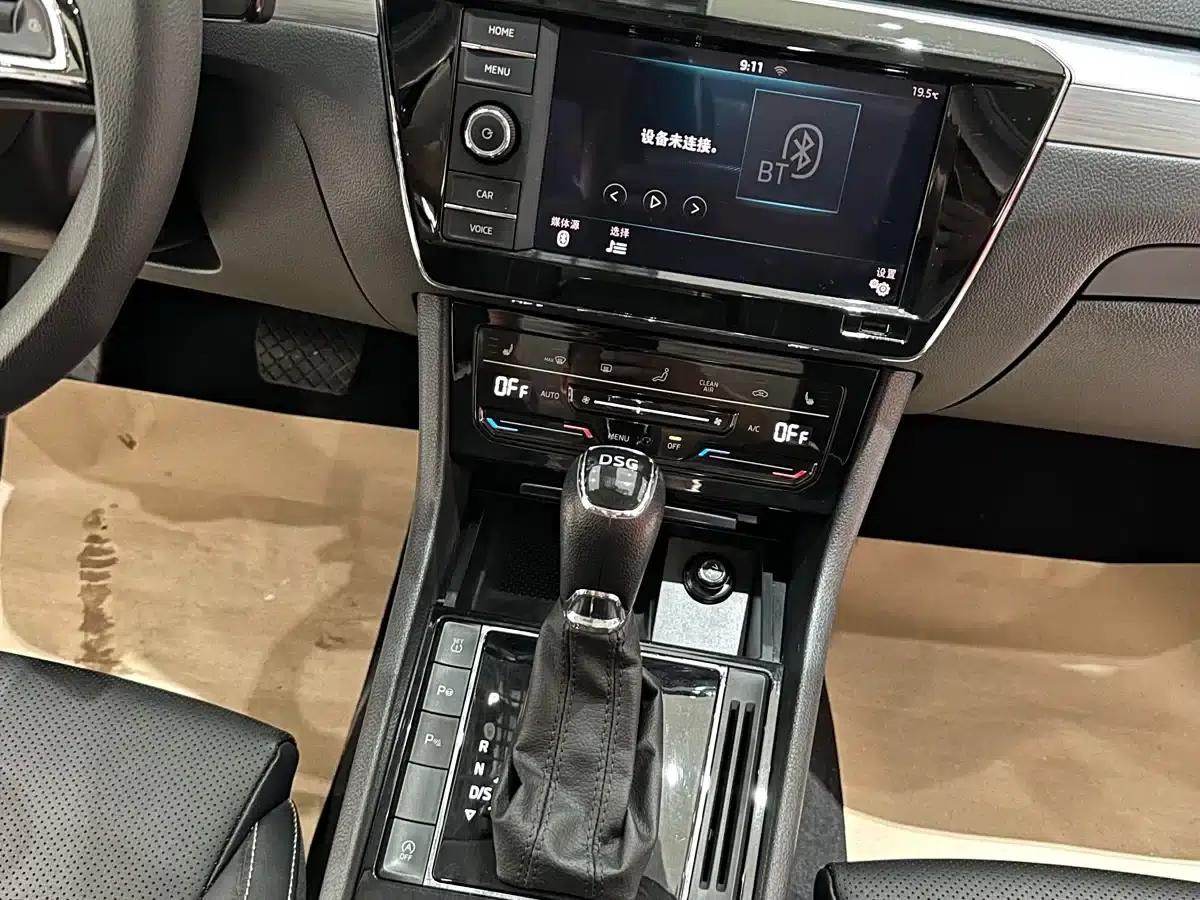 Superb 2019 TSI330 DSG Comfort Edition — миниатюра 5