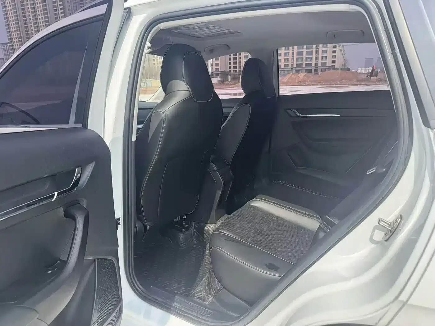 Kamiq 2023 1.5L Automatic Comfort Edition — миниатюра 6