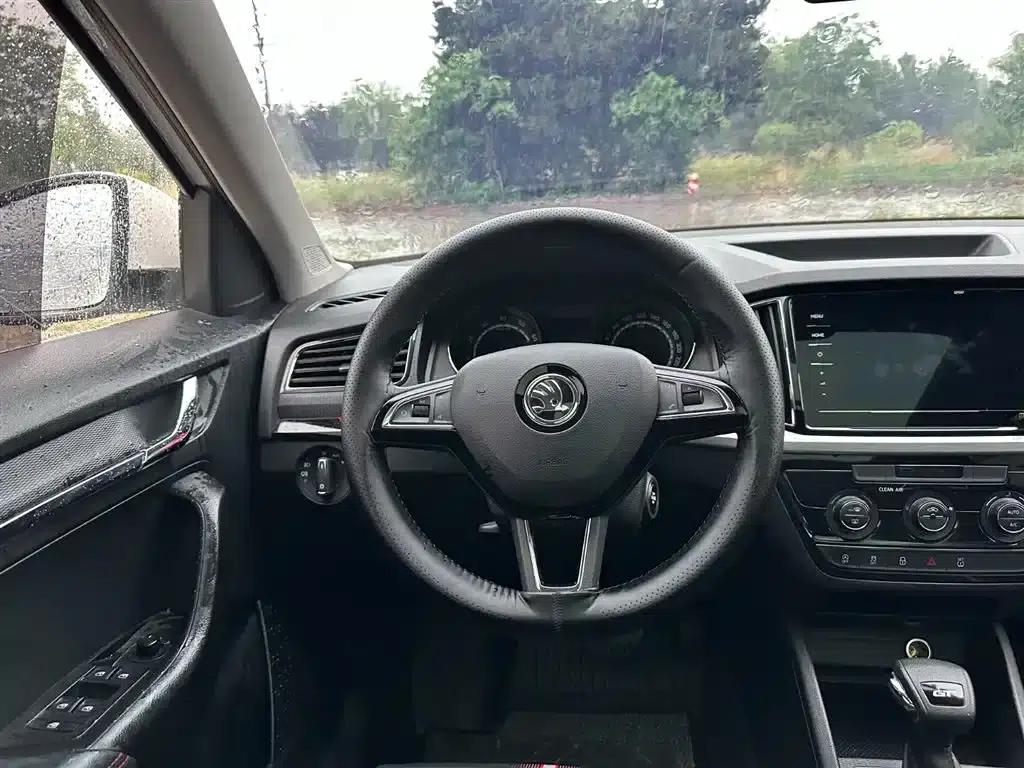2020 Kamiq Facelift GT 1.5L Automatic Flagship Edition (China VI Emission Standard) — миниатюра 21