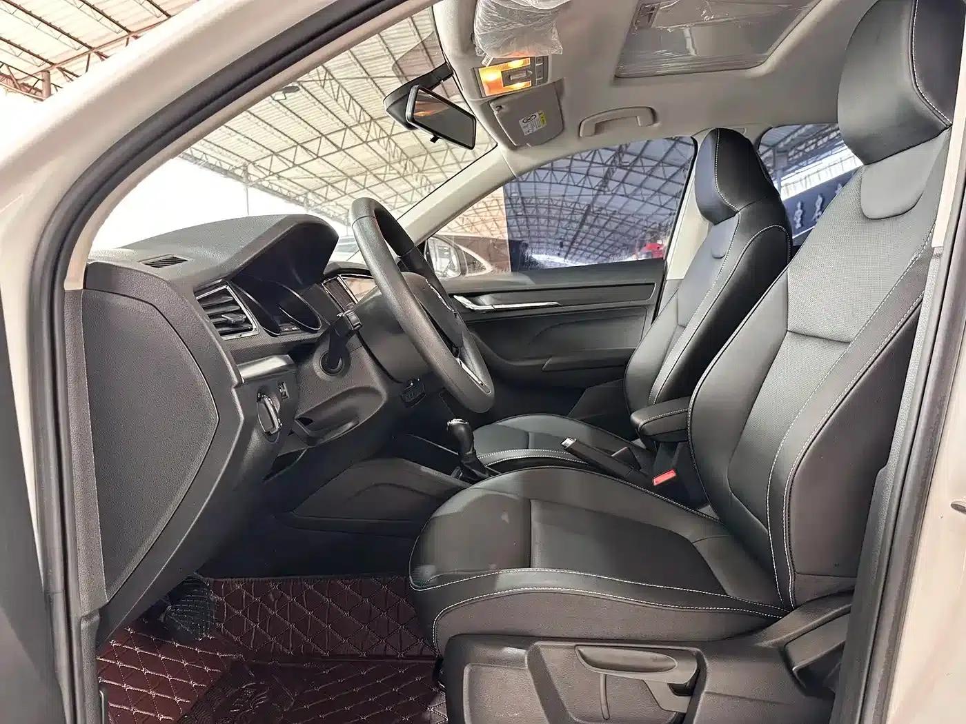 Kamiq 2023 Facelift 1.5L Automatic Comfort Edition — миниатюра 4