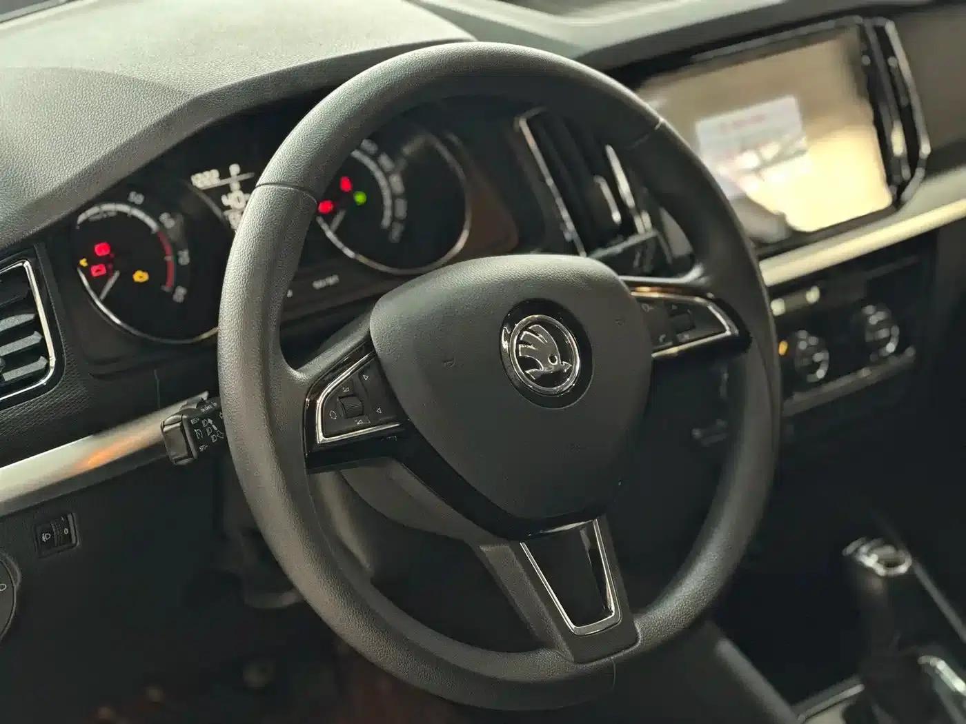 Kamiq 2023 Facelift 1.5L Automatic Comfort Edition — миниатюра 5
