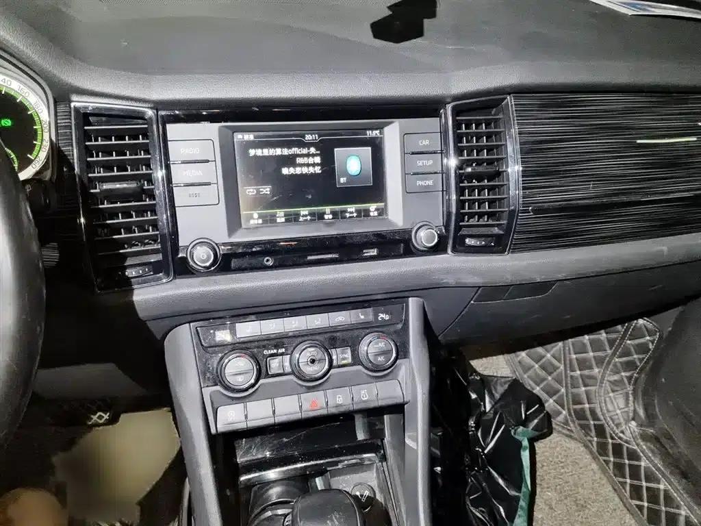 2017 Kodiaq TSI330 7-seater 2WD Luxury Technology Edition — миниатюра 6