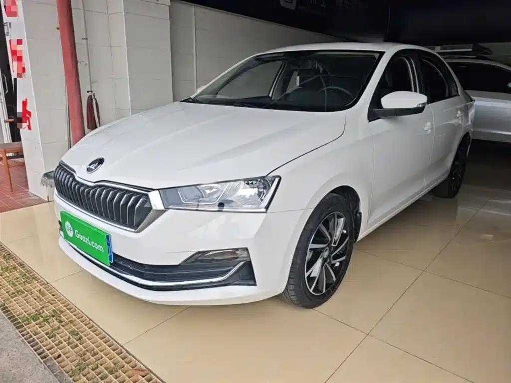 Rapid 2020 1.5L Automatic Comfort Edition — миниатюра 1