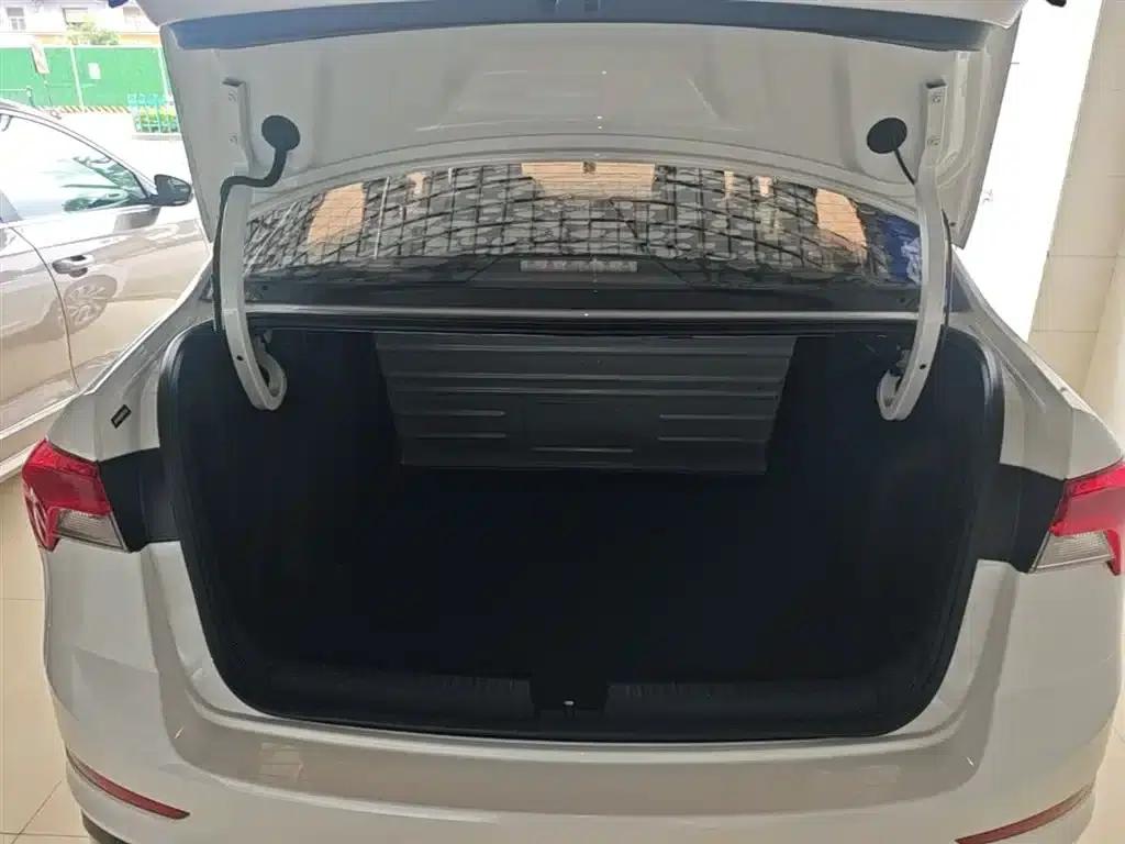 Rapid 2020 1.5L Automatic Comfort Edition — миниатюра 19