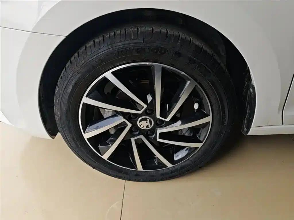 Rapid 2020 1.5L Automatic Comfort Edition — миниатюра 23