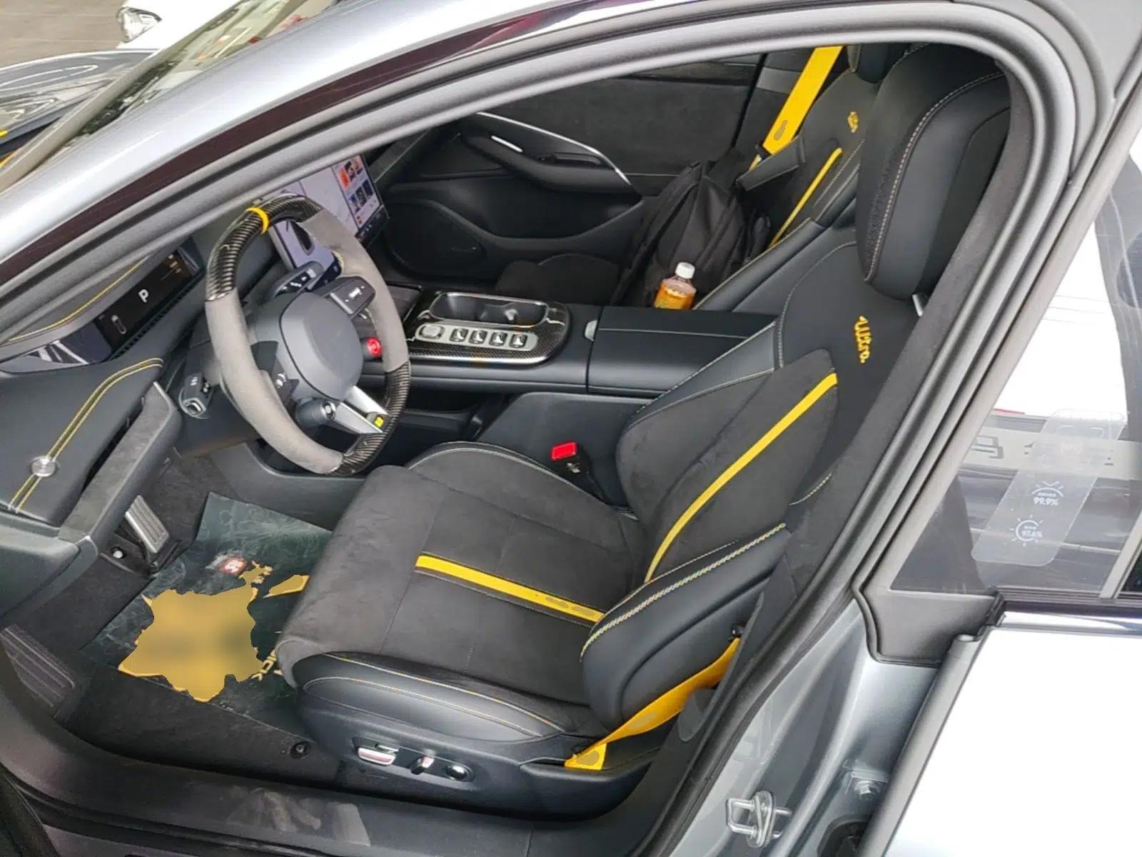 Xiaomi Auto SU7 Ultra 2025 Ultra Model — миниатюра 18