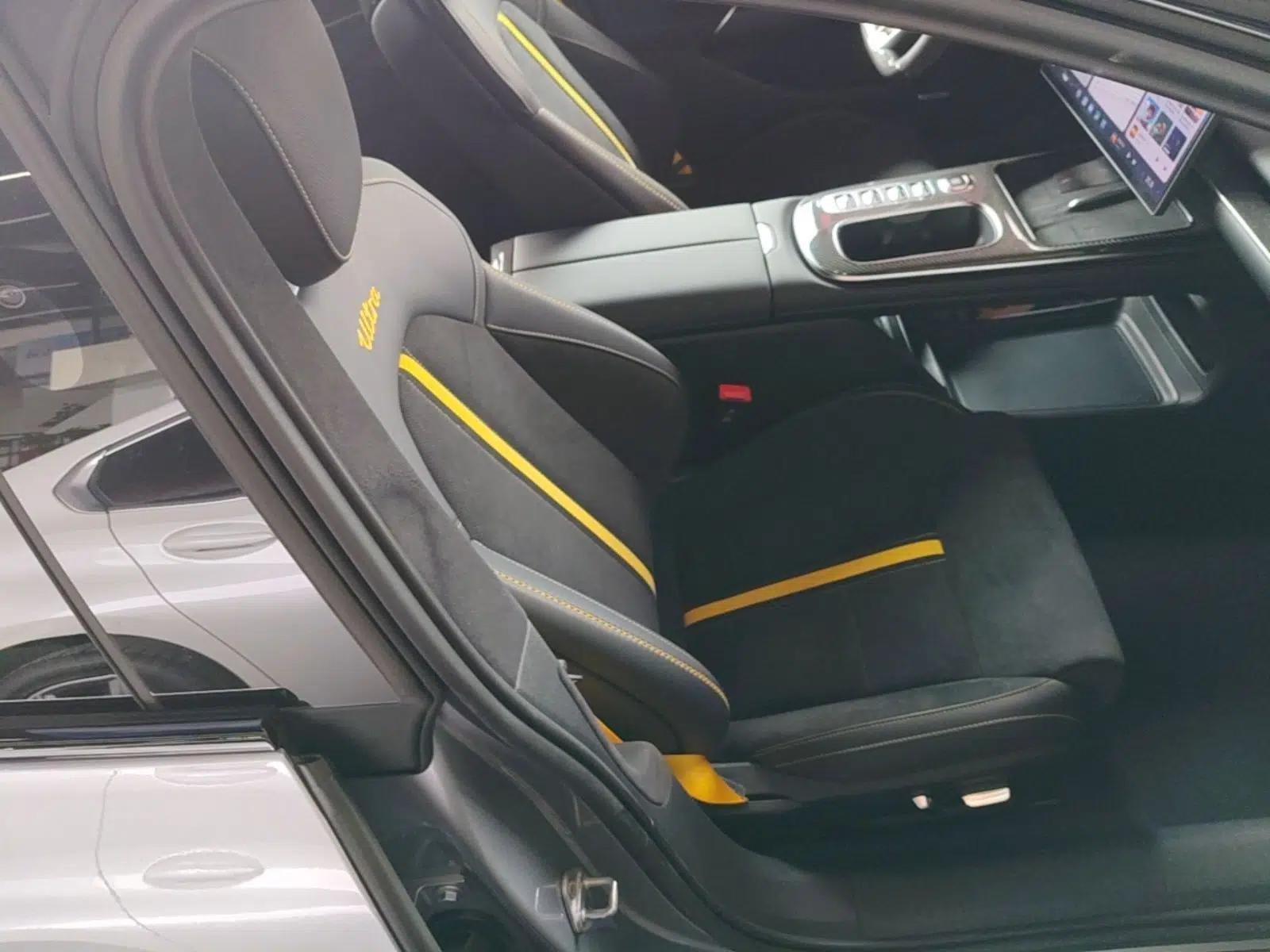 Xiaomi Auto SU7 Ultra 2025 Ultra Model — миниатюра 23