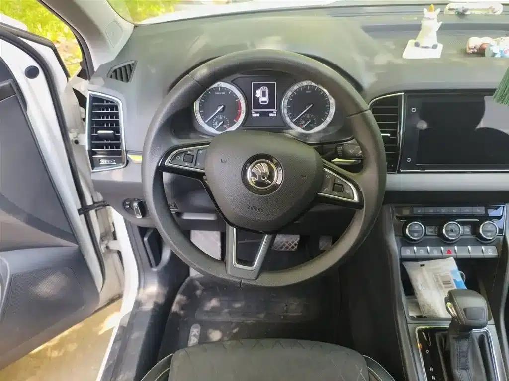 Karoq 2018 TSI280 Premium Edition (National V Emission Standard) — миниатюра 3