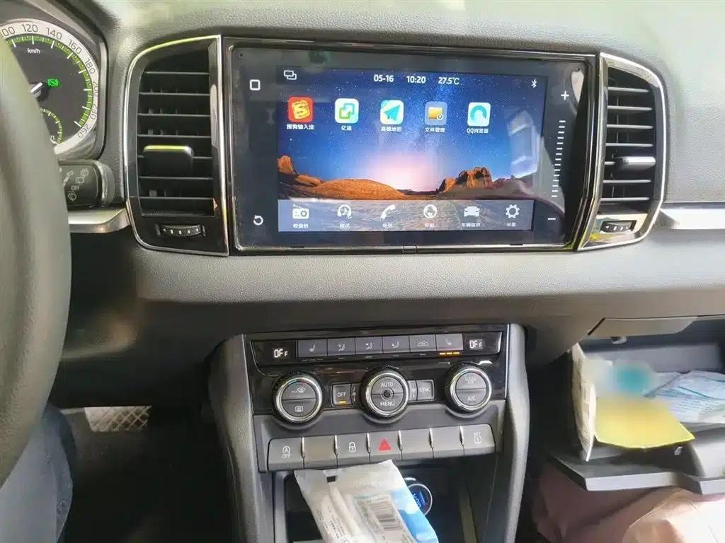 Karoq 2018 TSI280 Premium Edition (National V Emission Standard) — миниатюра 6