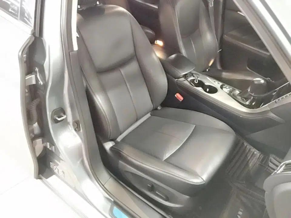 Infiniti Q50L 2016 2.0T Enjoyment Edition — миниатюра 12