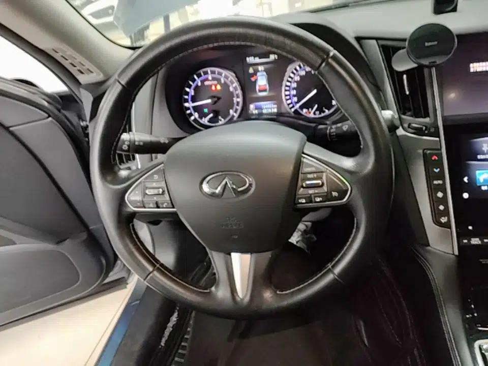 Infiniti Q50L 2016 2.0T Enjoyment Edition — миниатюра 14