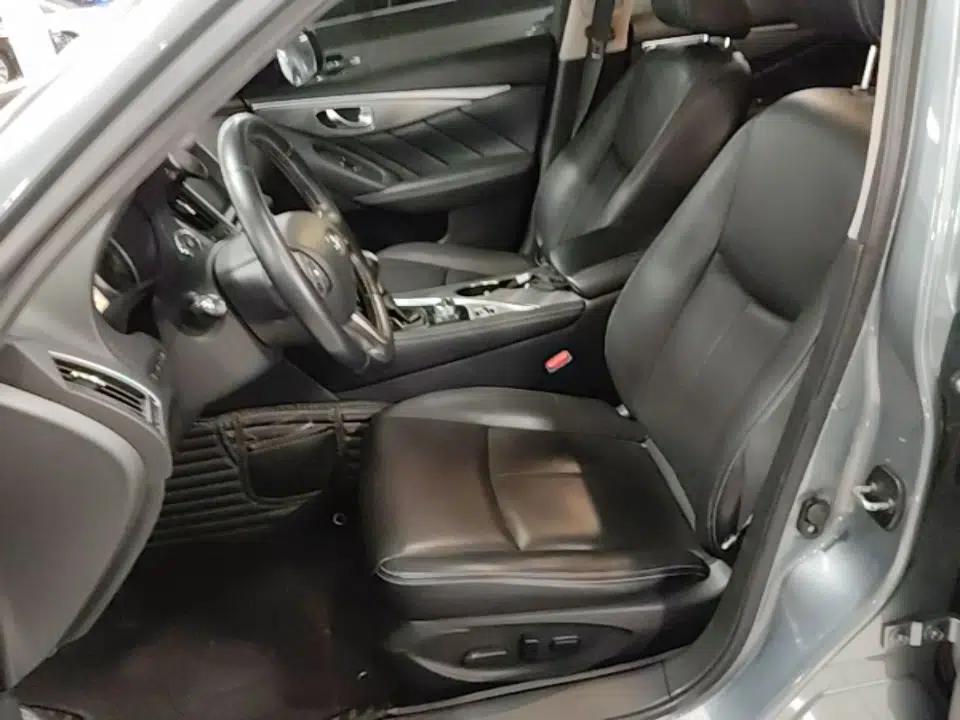 Infiniti Q50L 2016 2.0T Enjoyment Edition — миниатюра 18