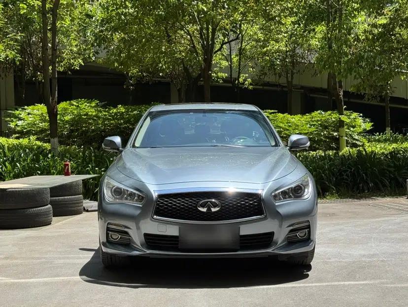 Infiniti Q50L 2016 2.0T Comfort Edition — миниатюра 3
