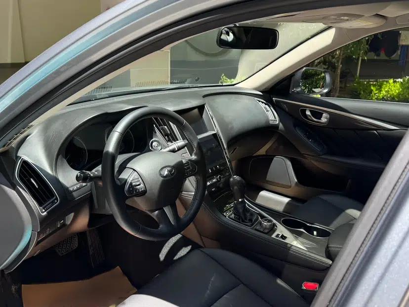 Infiniti Q50L 2016 2.0T Comfort Edition — миниатюра 10