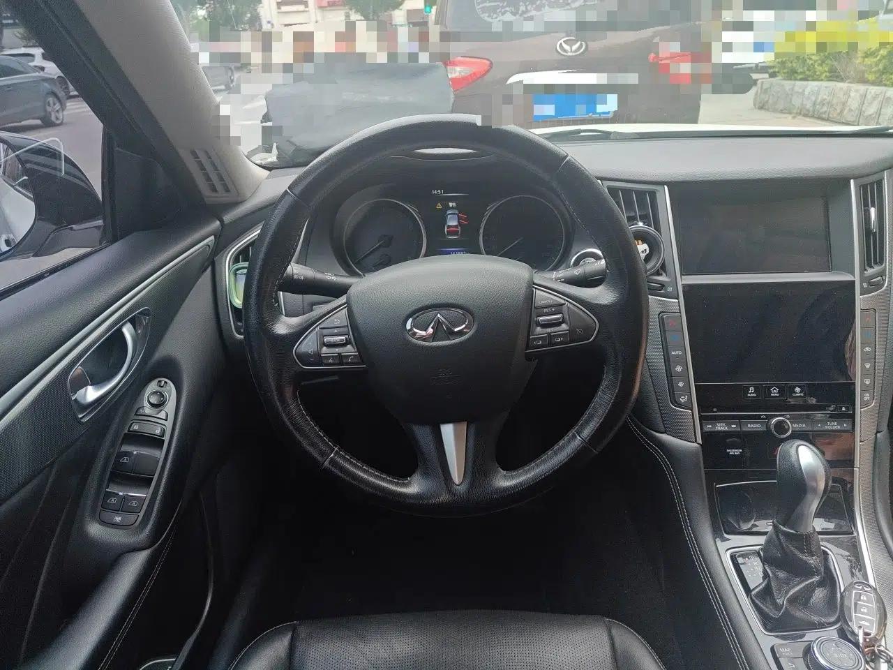 Infiniti Q50L 2016 2.0T Enjoyment Edition — миниатюра 11