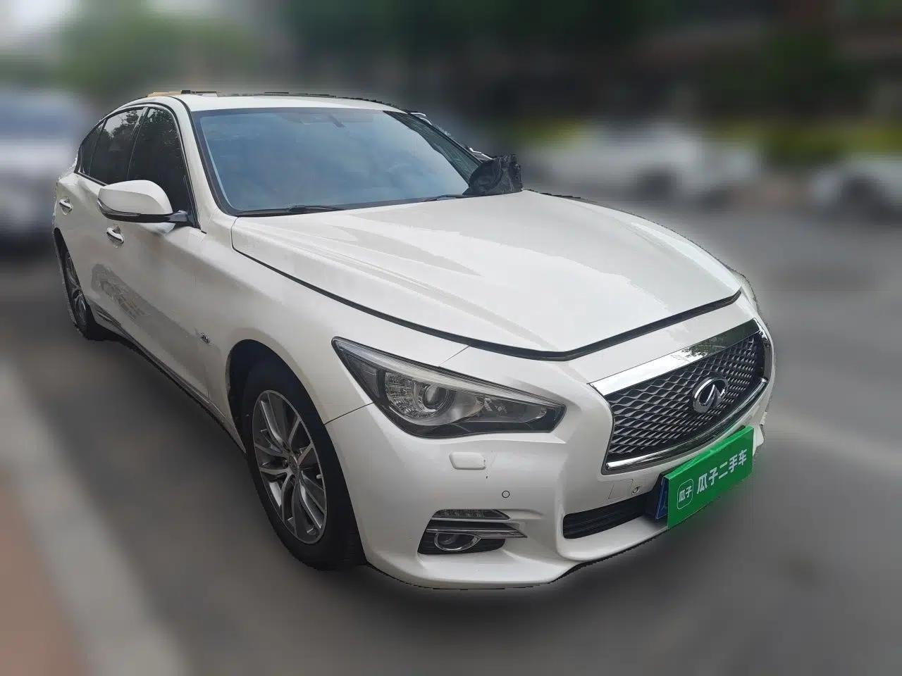 Infiniti Q50L 2016 2.0T Enjoyment Edition — миниатюра 3