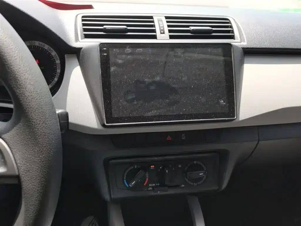 Fabia 2017 1.4L Automatic Enjoy Edition — миниатюра 13