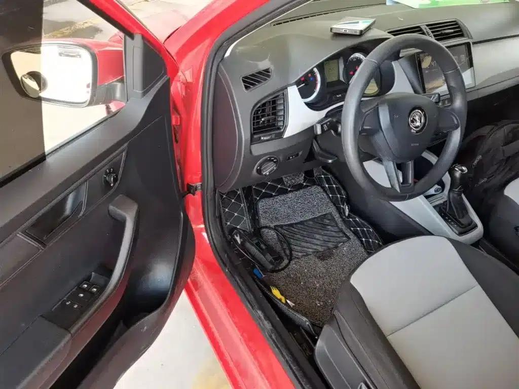 Fabia 2017 1.4L Automatic Enjoy Edition — миниатюра 16