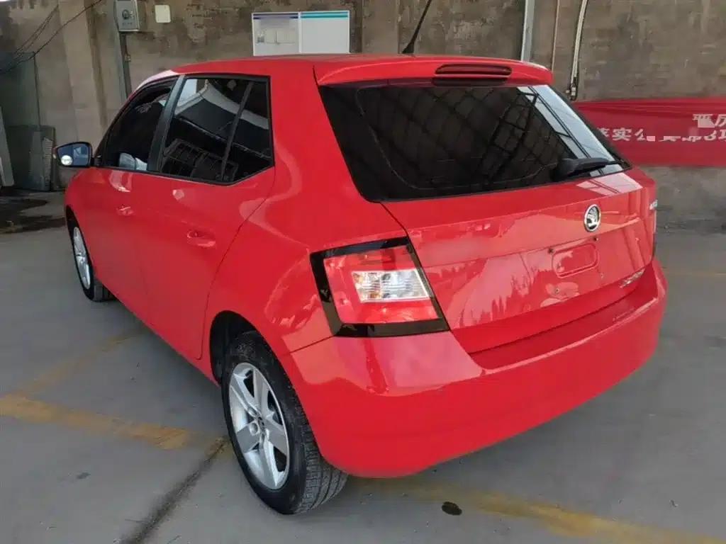 Fabia 2017 1.4L Automatic Enjoy Edition — миниатюра 5