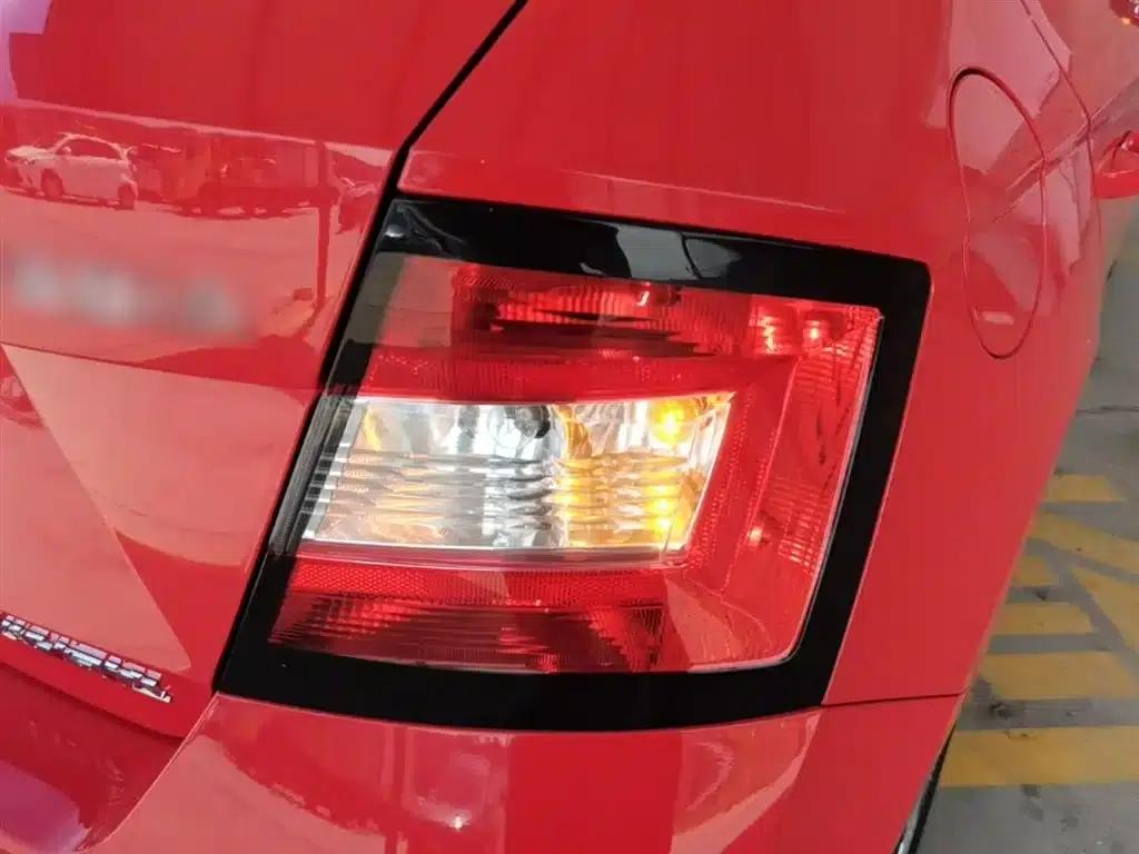 Fabia 2017 1.4L Automatic Enjoy Edition — миниатюра 8