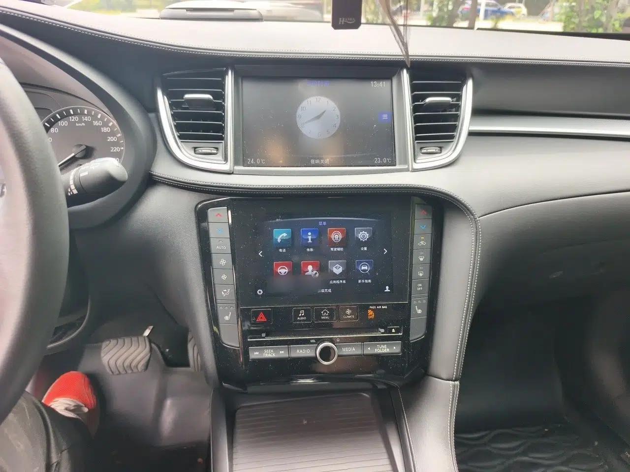 Infiniti QX50 2018 2.0T Two-Wheel Drive Fashion Edition — миниатюра 12