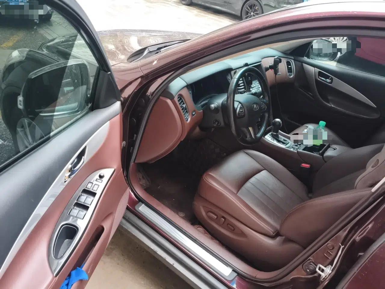 Infiniti QX50 2015 2.5L Enjoyment Edition — миниатюра 17