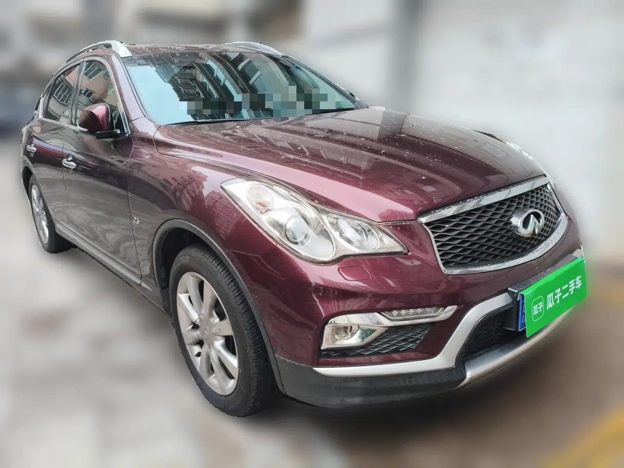 Infiniti QX50 2015 2.5L Enjoyment Edition — миниатюра 3