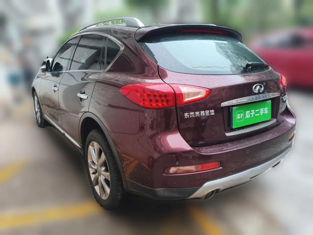 Infiniti QX50 2015 2.5L Enjoyment Edition — миниатюра 4