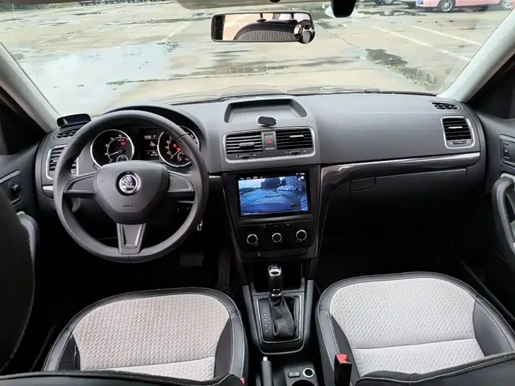 Yeti 2017 TSI280 DSG Forward Edition — миниатюра 10