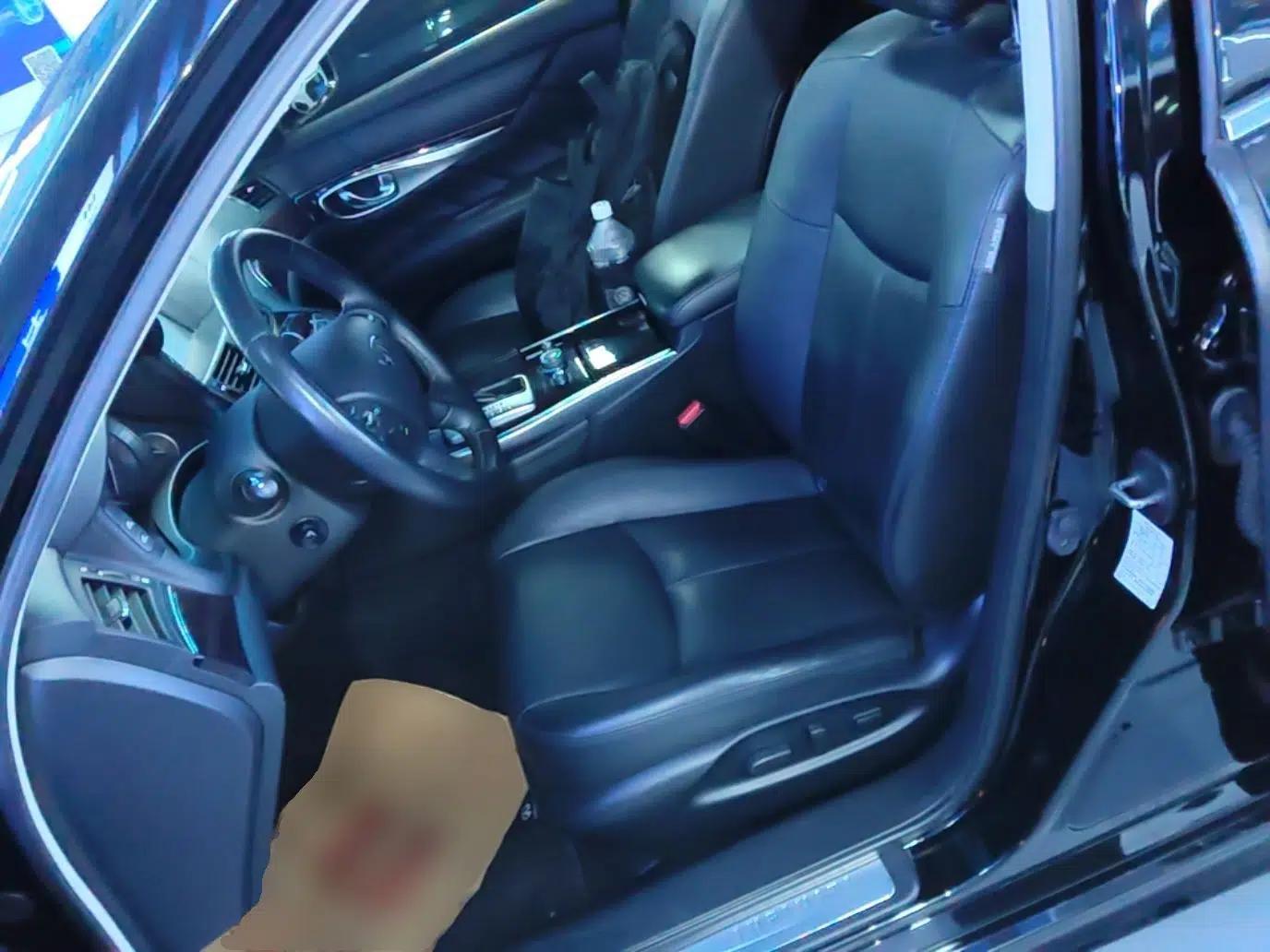 Infiniti Q70 2015 Q70L 2.5L Enjoyment Edition — миниатюра 18