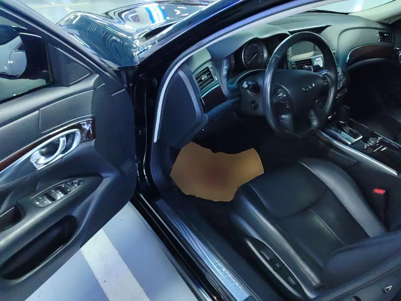 Infiniti Q70 2015 Q70L 2.5L Enjoyment Edition — миниатюра 19