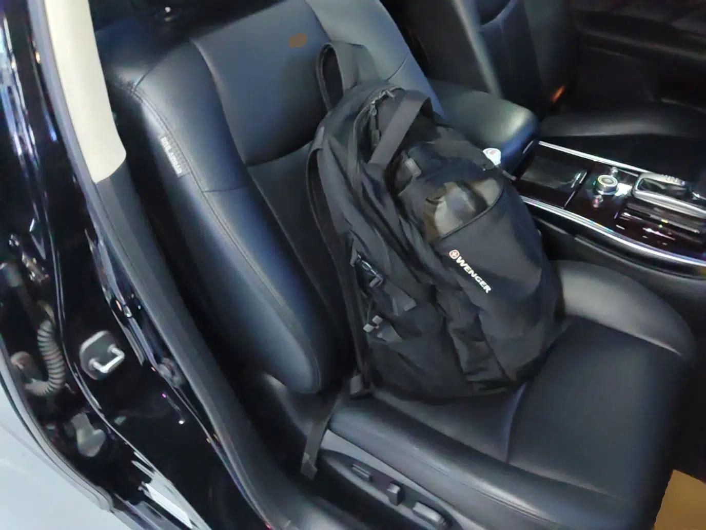 Infiniti Q70 2015 Q70L 2.5L Enjoyment Edition — миниатюра 23