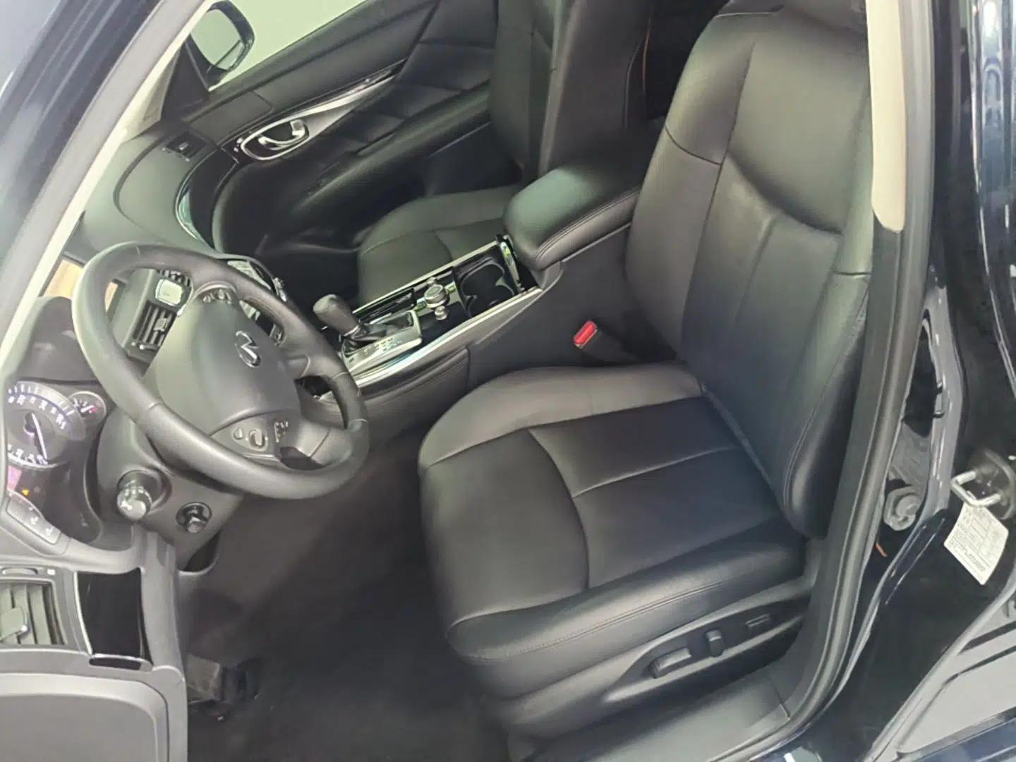 Infiniti Q70 2015 Q70L 2.5L Elite Edition — миниатюра 16