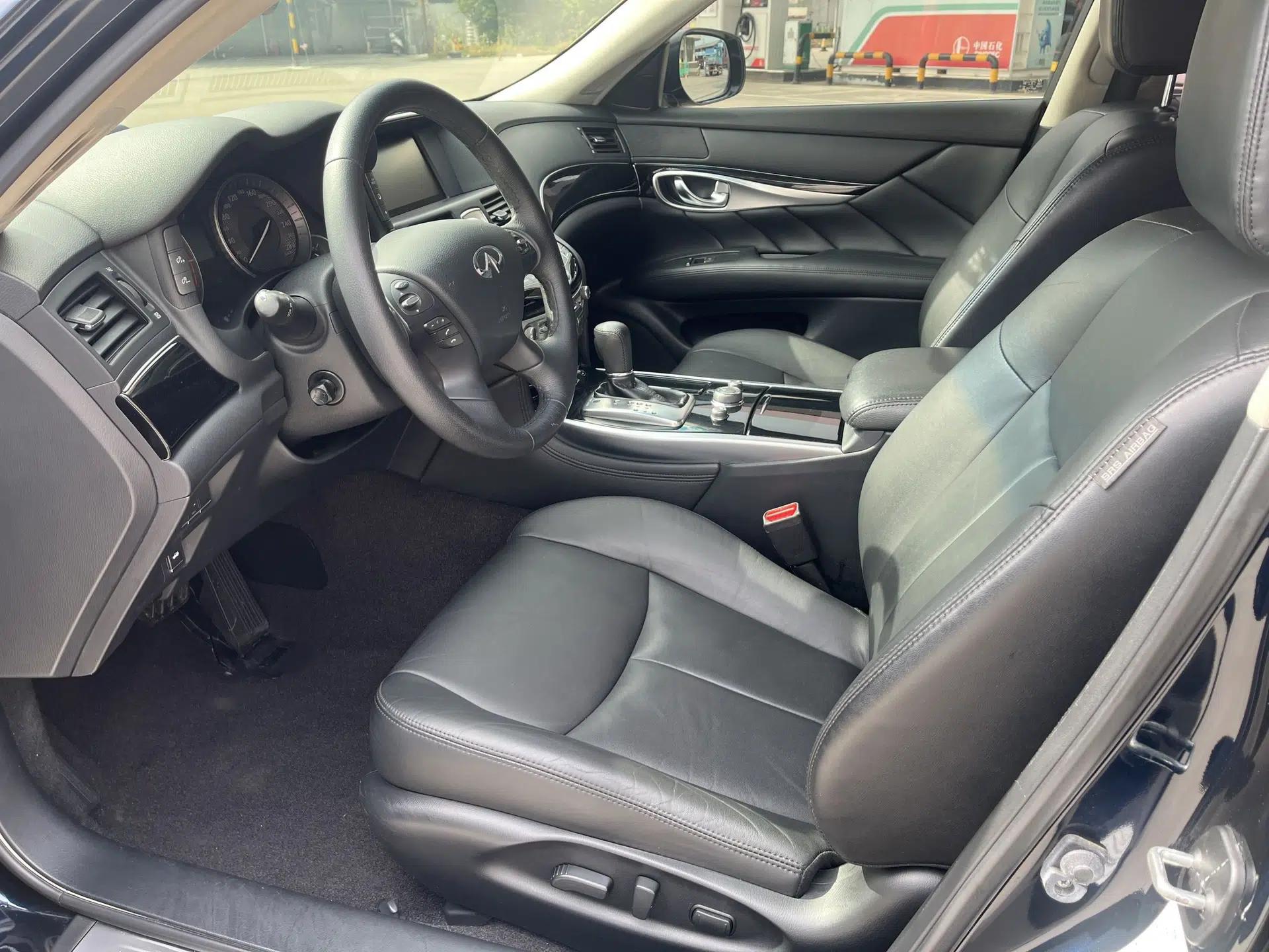 Infiniti Q70 2015 Q70L 2.5L Elite Edition — миниатюра 20