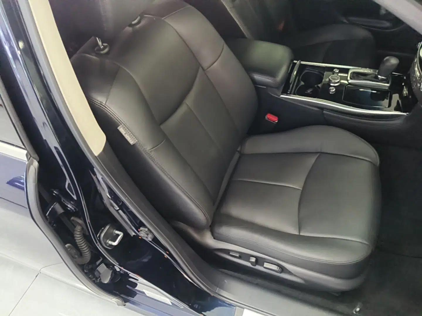 Infiniti Q70 2015 Q70L 2.5L Elite Edition — миниатюра 23