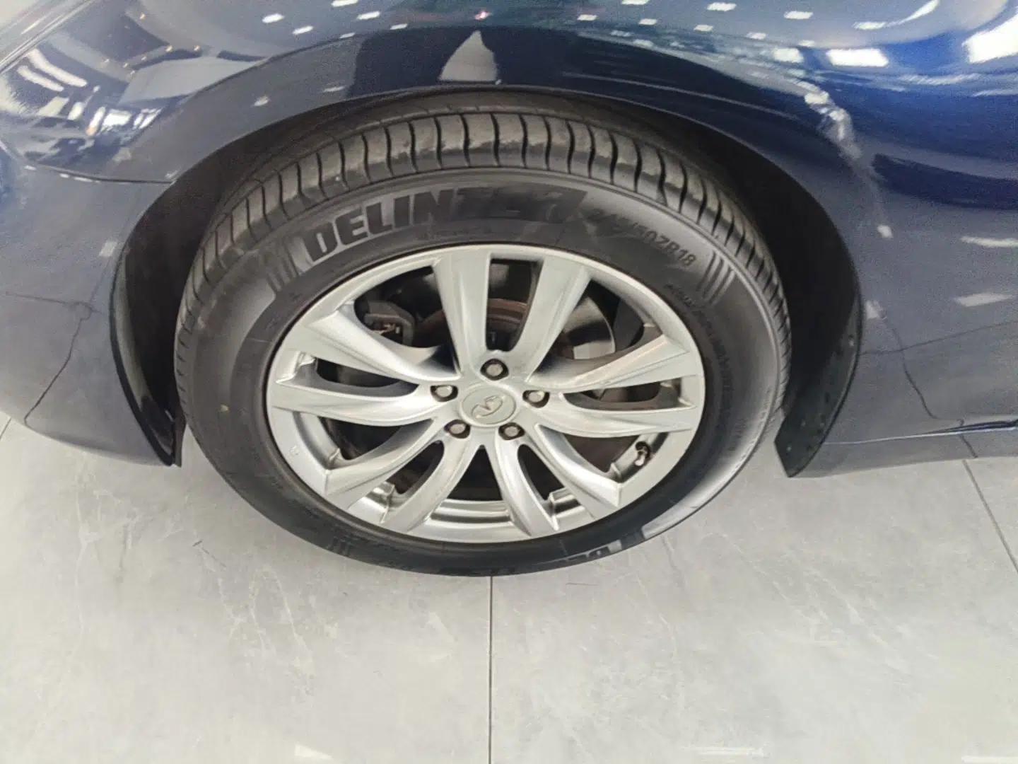 Infiniti Q70 2015 Q70L 2.5L Elite Edition — миниатюра 4