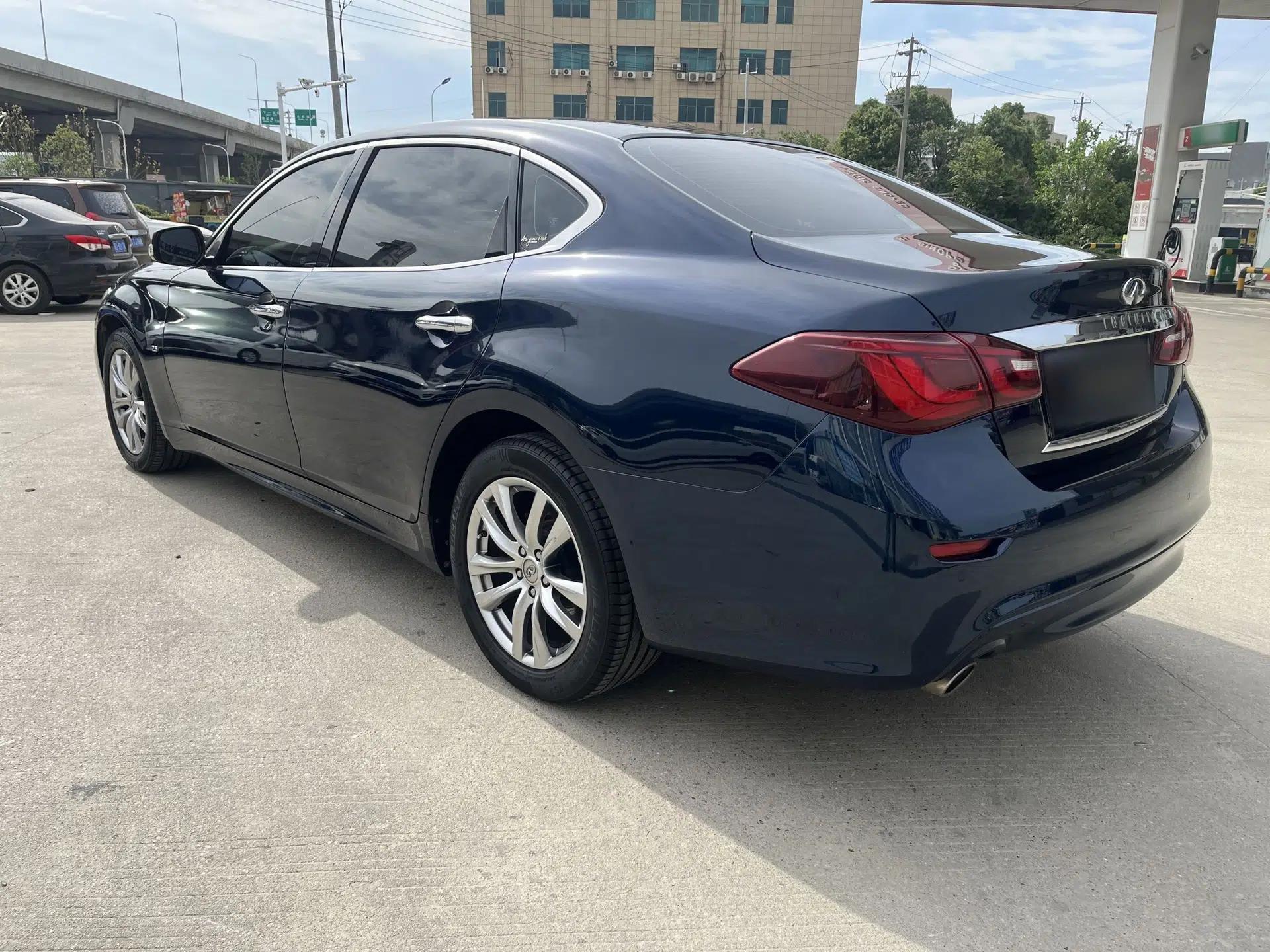 Infiniti Q70 2015 Q70L 2.5L Elite Edition — миниатюра 8