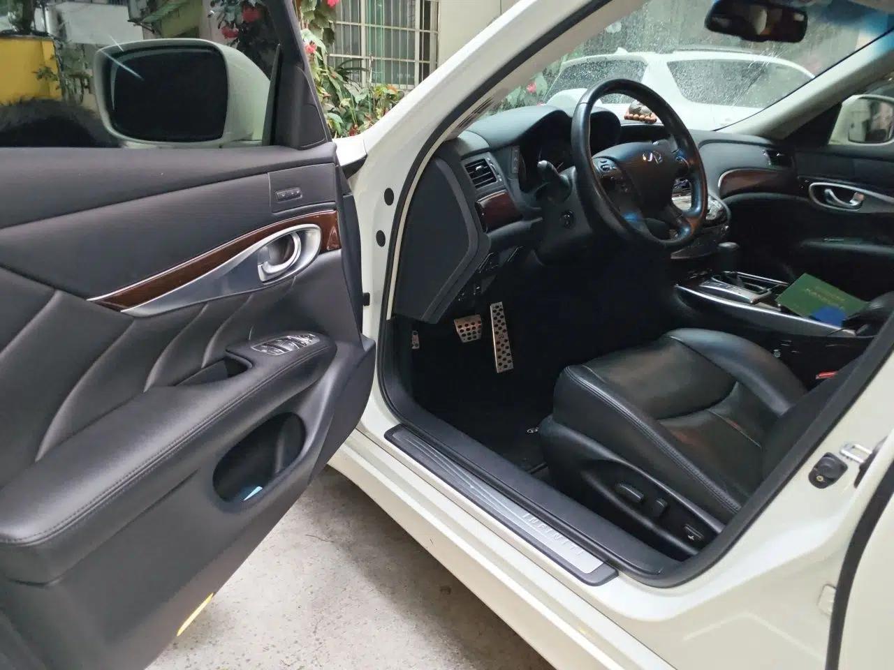 Infiniti Q70 2013 Q70L 2.5L Elegance Edition — миниатюра 17