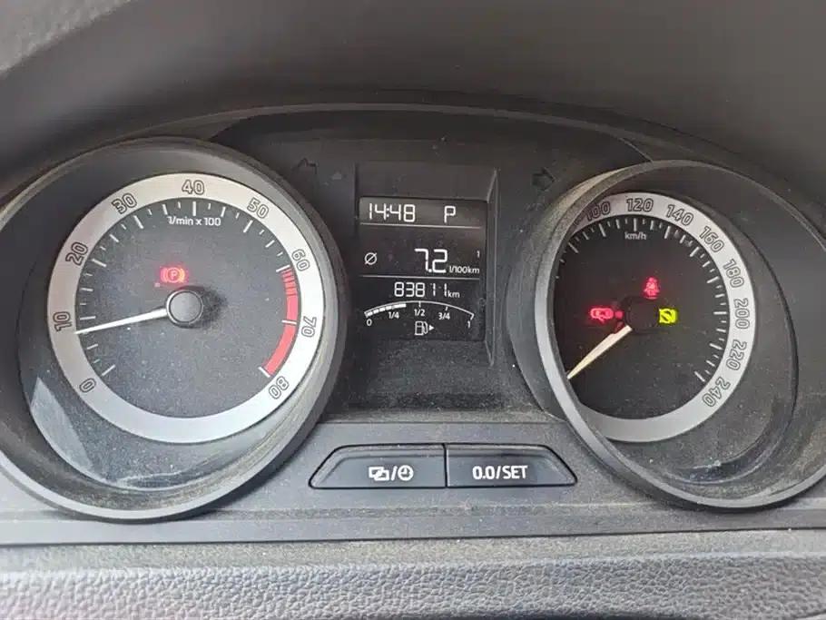Rapid Spaceback 2019 Facelift 1.5L Automatic Standard Edition (China VI Emission Standard) — миниатюра 14