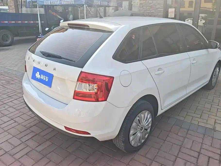 Rapid Spaceback 2019 Facelift 1.5L Automatic Standard Edition (China VI Emission Standard) — миниатюра 3