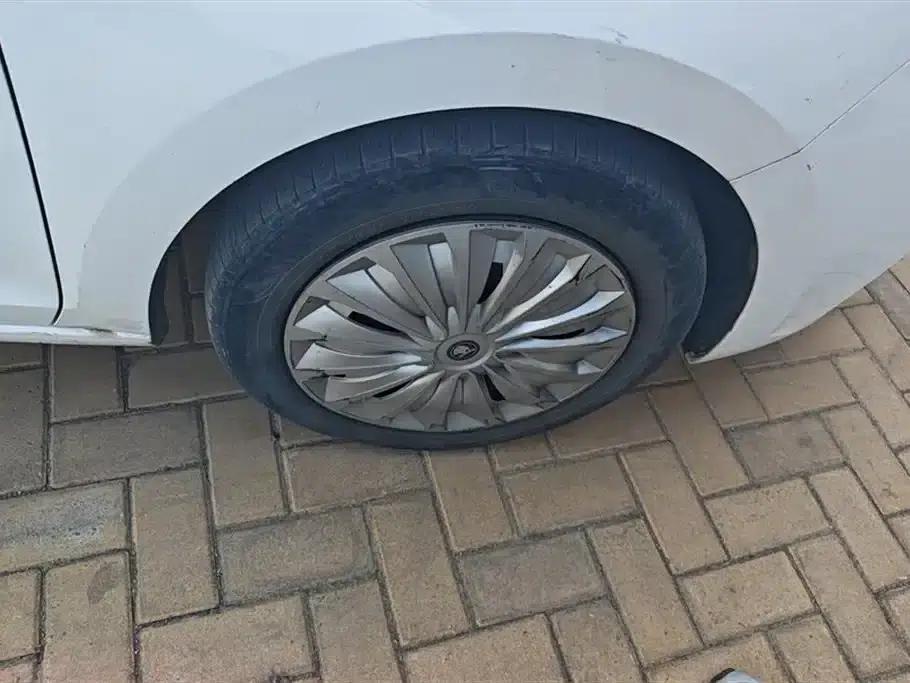 Rapid Spaceback 2019 Facelift 1.5L Automatic Standard Edition (China VI Emission Standard) — миниатюра 6