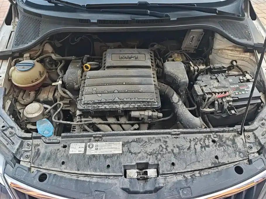 Rapid Spaceback 2019 Facelift 1.5L Automatic Standard Edition (China VI Emission Standard) — миниатюра 10
