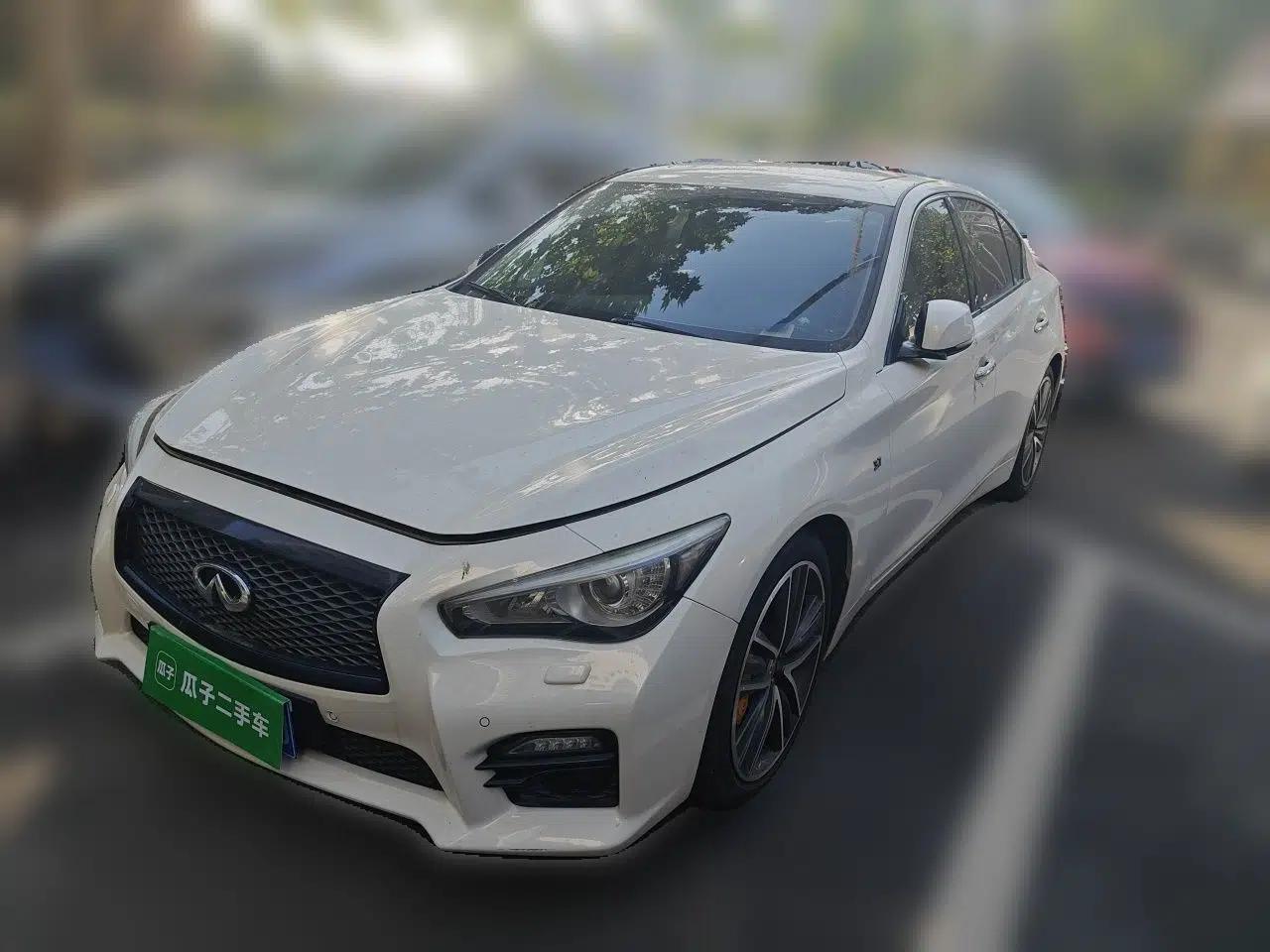 Infiniti Q50 2014 3.7L Luxury Sport Edition — миниатюра 1