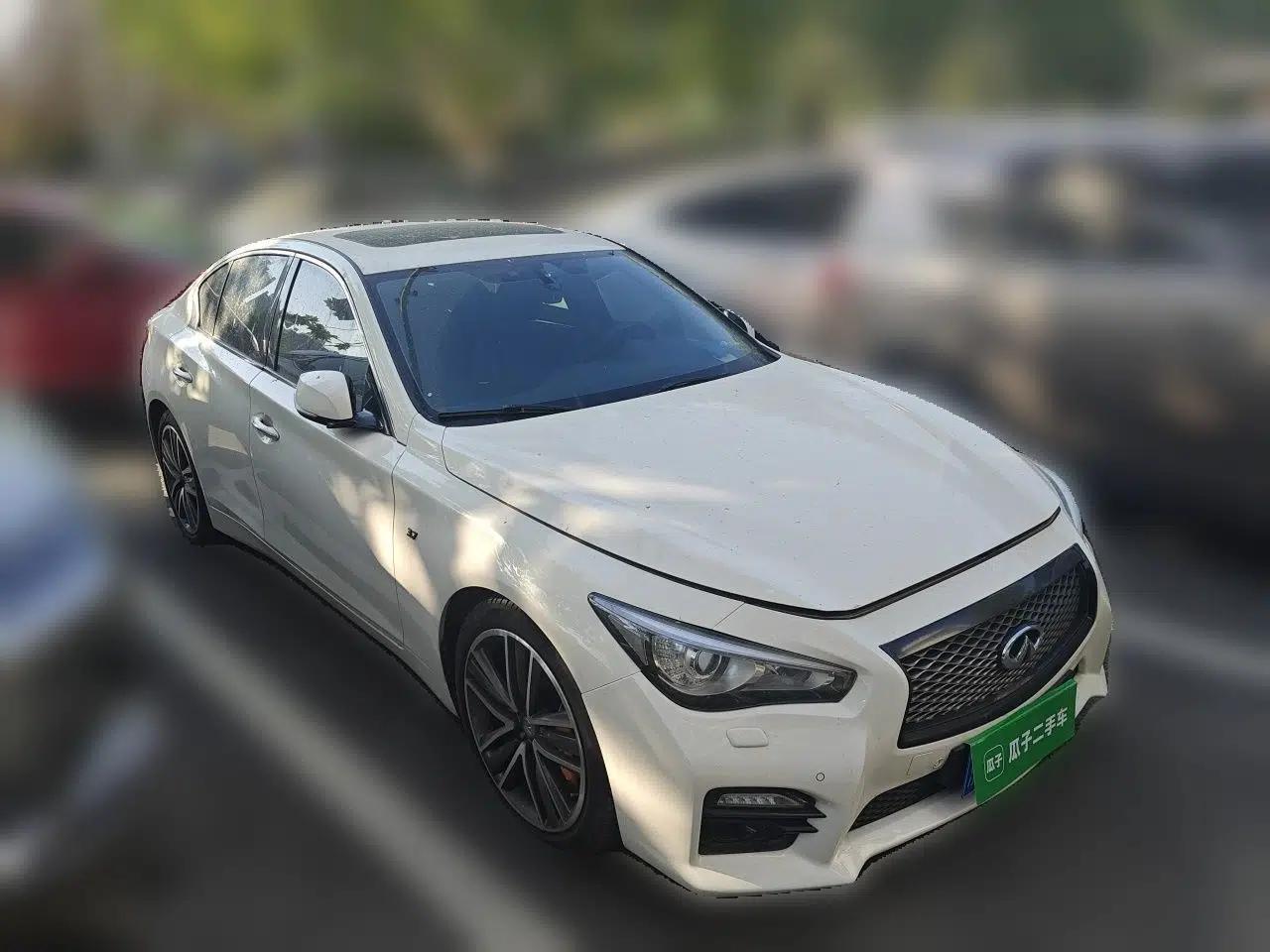 Infiniti Q50 2014 3.7L Luxury Sport Edition — миниатюра 3