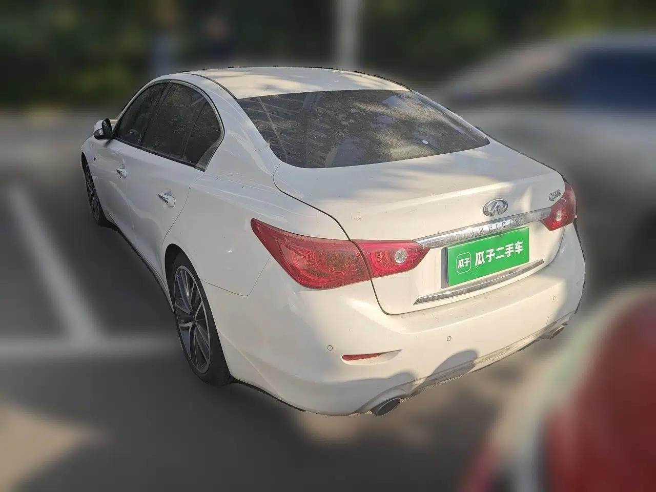 Infiniti Q50 2014 3.7L Luxury Sport Edition — миниатюра 4