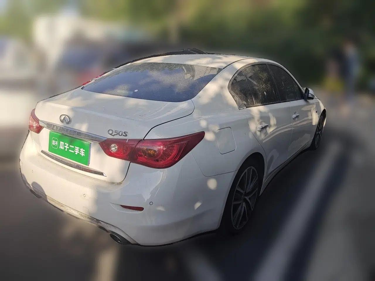 Infiniti Q50 2014 3.7L Luxury Sport Edition — миниатюра 6